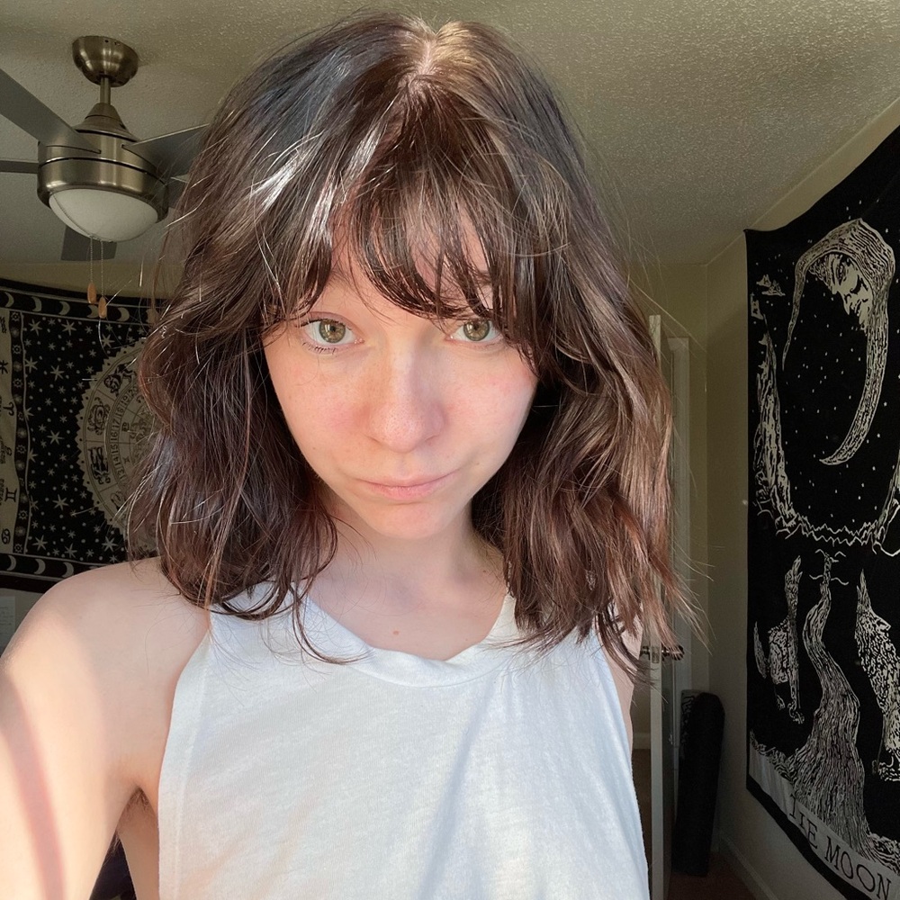 Meet your Posher, Alyse